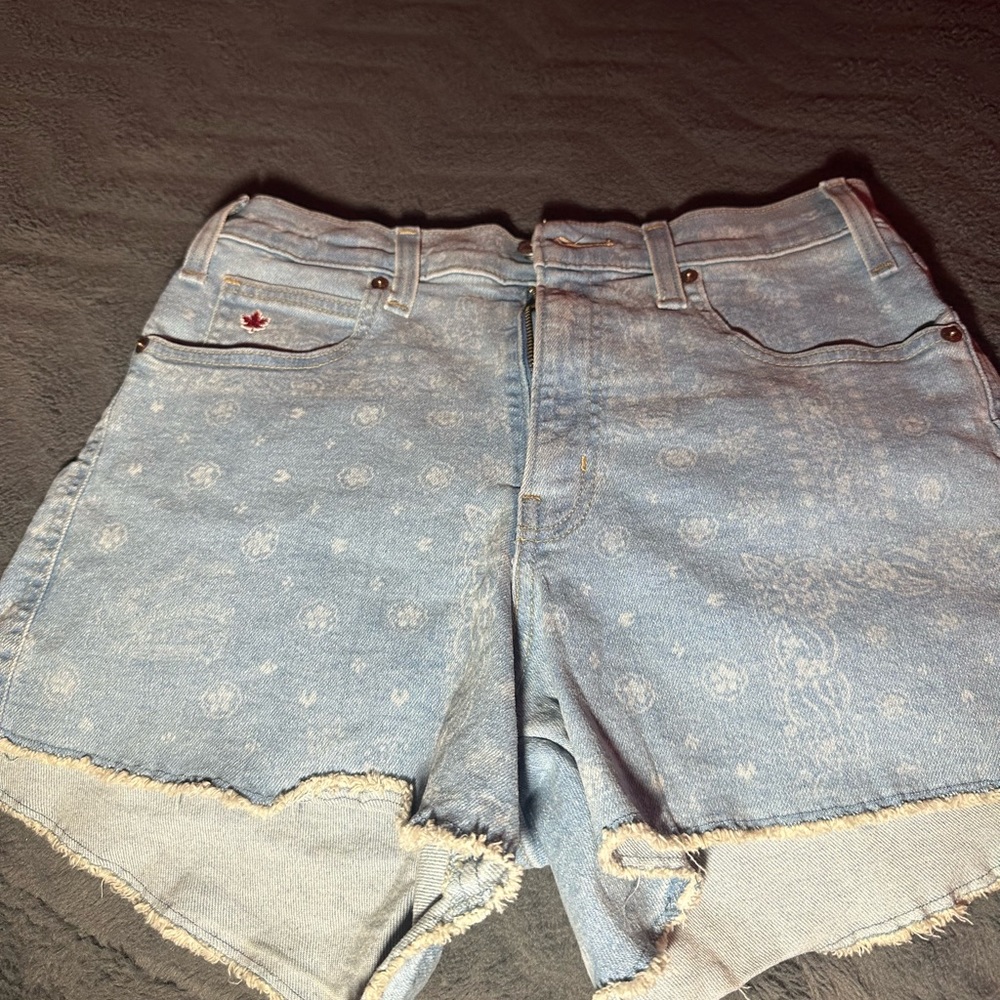 Levi’s x Canadiana jean shorts